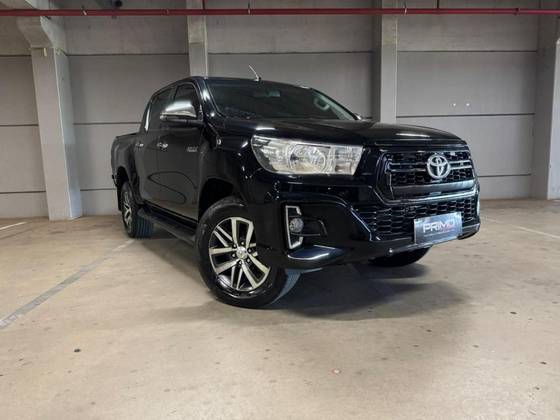 TOYOTA HILUX 2.7 SRV 4X2 CD 16V FLEX 4P AUTOMÁTICO